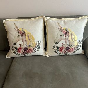 Decorative pillows set of 2 ,with beautiful unicorn pictures